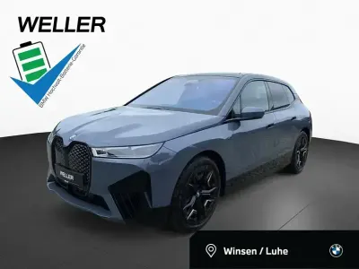 Gebraucht BMW iX Comfort Edition 455 kW (619 PS) 2025 Storm bay (grau) SUV