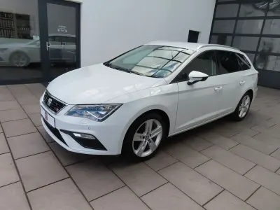 Gebraucht Seat Leon FR 150 PS (110 kW) 2020 Weiß Limousine