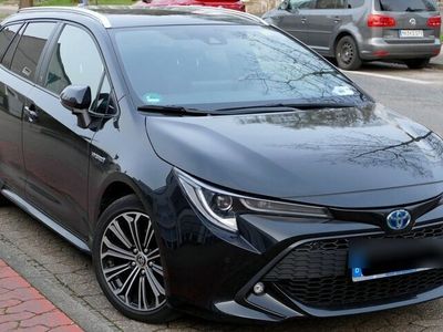 gebraucht Toyota Corolla 1.8 Hybrid Touring Sports Team Deutschland