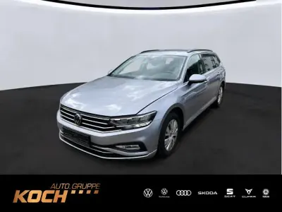 Gebraucht VW Passat Business 150 PS (110 kW) 2023 Kombi