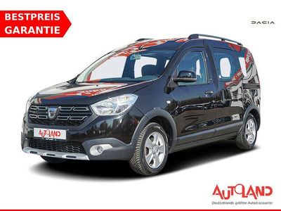 Gebraucht Dacia Dokker Celebration 116 PS (85 kW) 2019 Schwarz Van / Kleinbus