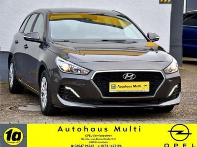 Gebraucht Hyundai i30 Passion 99 PS (72 kW) 2018 Braun Kombi