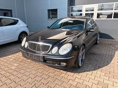 Gebraucht Mercedes E350 Avantgarde 272 PS (200 kW) 2006 Schwarz Limousine