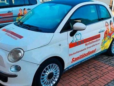 Gebraucht Fiat 500 Lounge 69 PS (50 kW) 2014 Weiß Kleinwagen