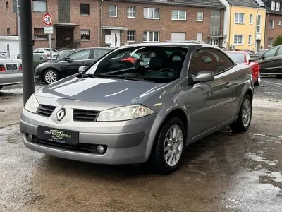 Brugt Renault Mégane II Dynamique 135 HK (99 kW) 2006 Beige Cabriolet