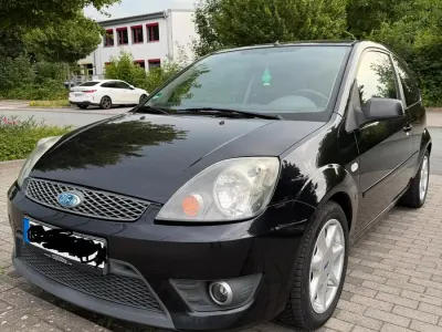 Gebraucht Ford Fiesta Sport 70 PS (51 kW) 2008 Schwarz Kleinwagen