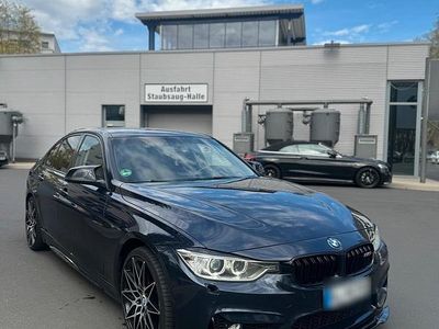 Usata BMW 328 245 CV (180 kW) 2012 Blu Berlina