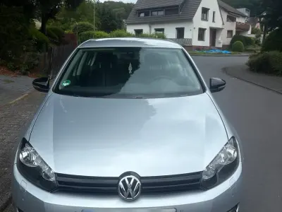 Gebraucht VW Golf VII Match 80 PS (58 kW) 2012 Silber Kleinwagen