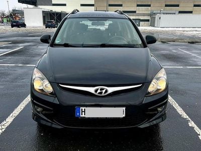 Schwarz Gebraucht 2010 Hyundai i30 Classic Kombi | 2.200 € (Fairer Preis)