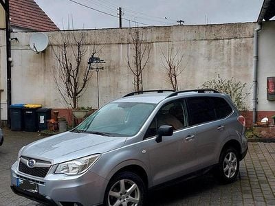 Gebraucht Subaru Forester 147 PS (108 kW) 2015 Silber SUV