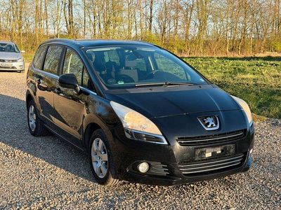 Usata Peugeot 5008 Style 114 CV (83 kW) 2013 Nero Monovolume