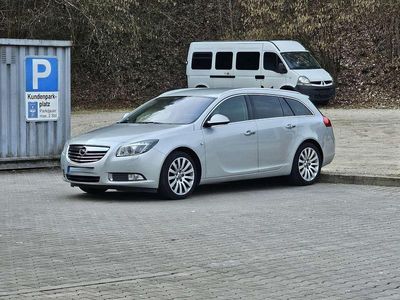 Usado Opel Insignia Design Edition 220 HP (161 kW) 2011 Carrinha