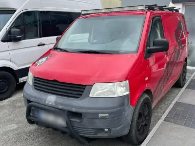 Gebraucht VW Transporter 131 PS (96 kW) 2008 Rot Van