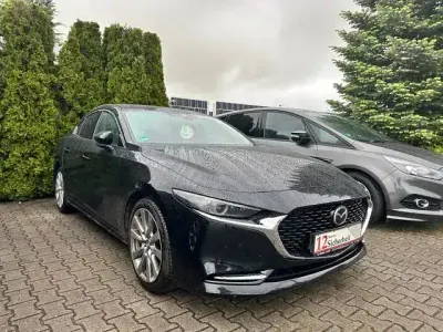 Używany Mazda 3 Selection 180 KM (132 kW) 2019 Czarny Sedan/Limuzyna