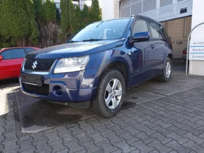 Usata Suzuki Grand Vitara 140 CV (102 kW) 2006 Blu SUV