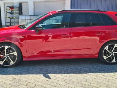 Gebraucht Audi A3 Sport 150 PS (110 kW) 2019 Rot Limousine