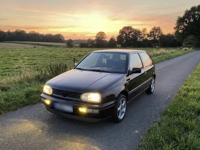 Gebraucht VW Golf III 75 PS (55 kW) 1996 Schwarz Kleinwagen