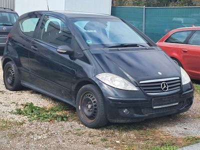 Mercedes A200