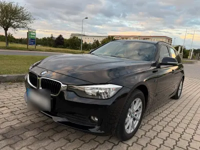 Gebraucht BMW 320 184 PS (135 kW) 2012 Schwarz Kombi
