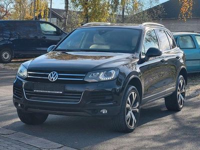 Schwarz Gebraucht 2012 VW Touareg Exclusive SUV | 14.990 € (Guter Preis)
