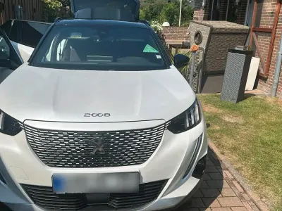 Gebraucht Peugeot 2008 GT 100 kW (136 PS) 2022 Weiß SUV