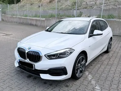 Gebraucht BMW 116 Advantage 109 PS (80 kW) 2021 Weiß Kleinwagen