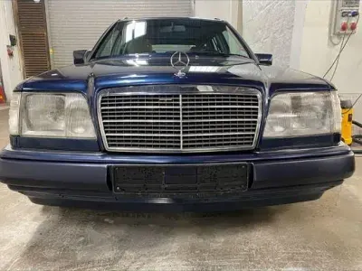 Brugt Mercedes E280 193 HK (141 kW) 1994 Blå Stationcar