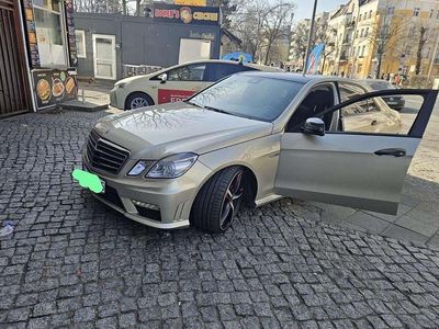 Gebraucht Mercedes E220 219 PS (161 kW) 2009 Limousine