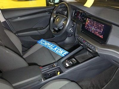 Second-hand Skoda Octavia Ambition 150 CP (110 kW) 2023 Alb Break