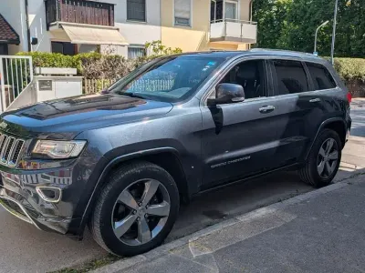 Usata Jeep Grand Cherokee Overland 250 CV (183 kW) 2013 Grigio SUV
