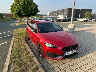 Gebraucht Cupra Leon VZ 245 PS (180 kW) 2024 Rot Kombi
