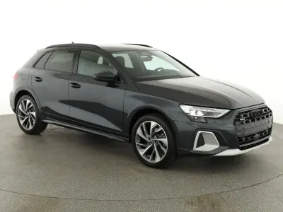 Gebraucht Audi A3 Ambiente 204 PS (150 kW) 2026 Manhattan grau metallic SUV