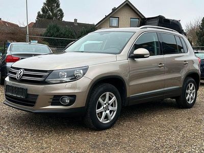 Beige Gebraucht 2012 VW Tiguan SUV | 11.790 € (Etwas zu teuer)