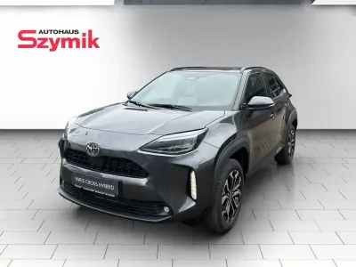 Gebraucht Toyota Yaris Cross Style 116 PS (85 kW) 2026 Grau SUV