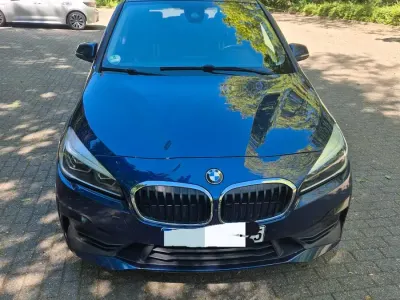 Używany BMW 218 190 KM (139 kW) 2020 Niebieski Kombi