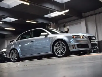 Gebraucht Audi RS4 Sport 420 PS (308 kW) 2006 Silber Limousine