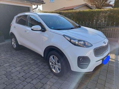 Gebraucht Kia Sportage Vision 116 PS (85 kW) 2016 Weiß SUV