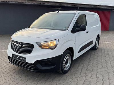 Gebraucht Opel Combo 102 PS (75 kW) 2022 Weiß Van / Kleinbus