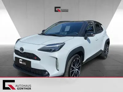 Gebraucht Toyota Yaris Cross Sport 92 PS (67 kW) 2024 Ash grey metallic (1k6)/ black SUV