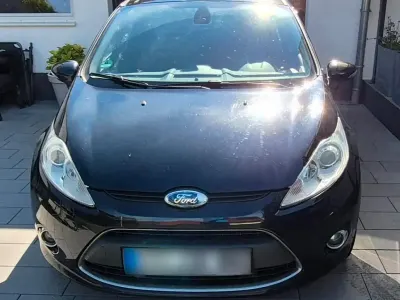Gebraucht Ford Fiesta Titanium 97 PS (71 kW) 2009 Schwarz Kleinwagen