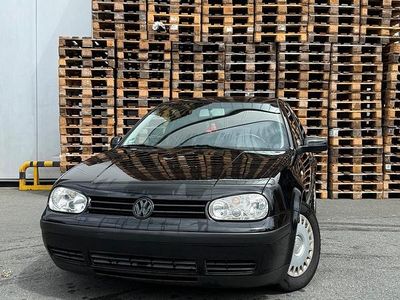 VW Golf IV