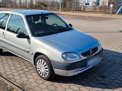 Gebraucht Citroën Saxo 60 PS (44 kW) 2002 Silber Kleinwagen