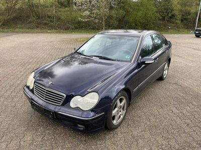 Mercedes C200