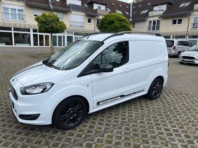 Ford Courier