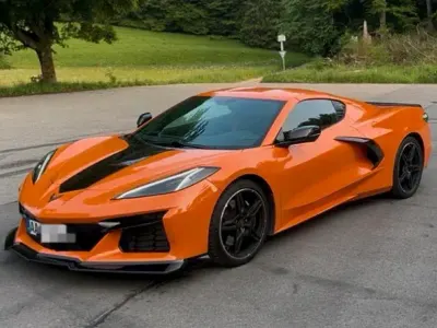 Używany Corvette Stingray 502 KM (369 kW) 2023 Pomarańczowy Coupe