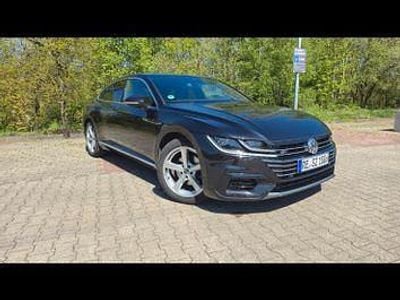 Second-hand VW Arteon R-line 190 CP (139 kW) 2019 Negru Hatchback
