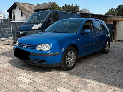 Gebraucht VW Golf IV 101 PS (74 kW) 2001 Blau Kleinwagen