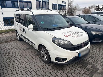 Gebraucht Fiat Doblò 95 PS (69 kW) 2018 Weiß Van / Kleinbus