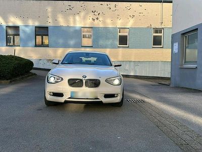 Gebraucht BMW 116 136 PS (100 kW) 2012 Weiß Kleinwagen