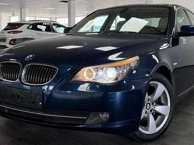 Gebraucht BMW 525 197 PS (144 kW) 2008 Blau Limousine